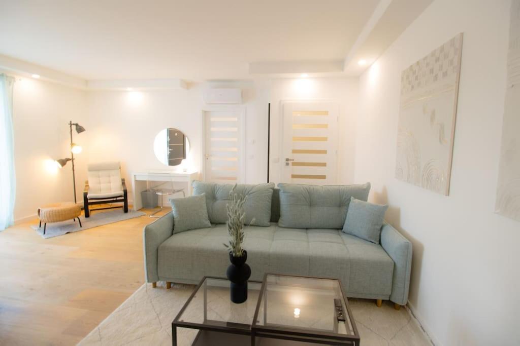 Charming Apartment In Heart Of Vienna L Jos20 외부 사진